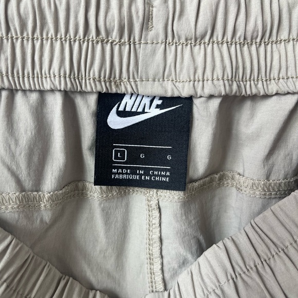 Nike | Pants - Picture 5 of 9